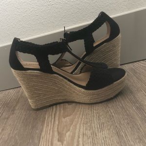 Black and Tan wedges